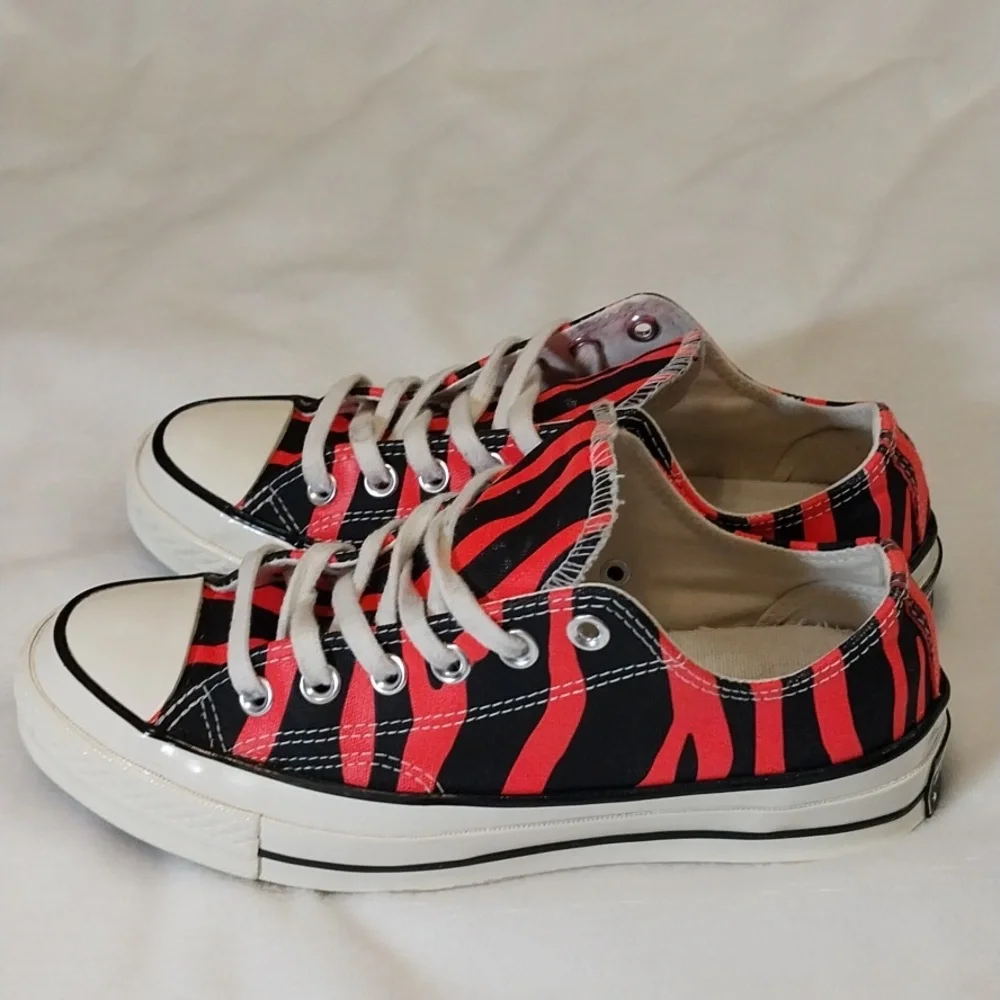 CONVERSE CHUCK TAYLOR 70 ALL STAR OX BLACK/ RACER PINK size 5.5 - Picture 4 of 13